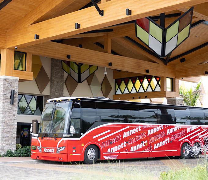 Annett Bus dropping off guests at Seminole Brighton Bay Hotel & Casino