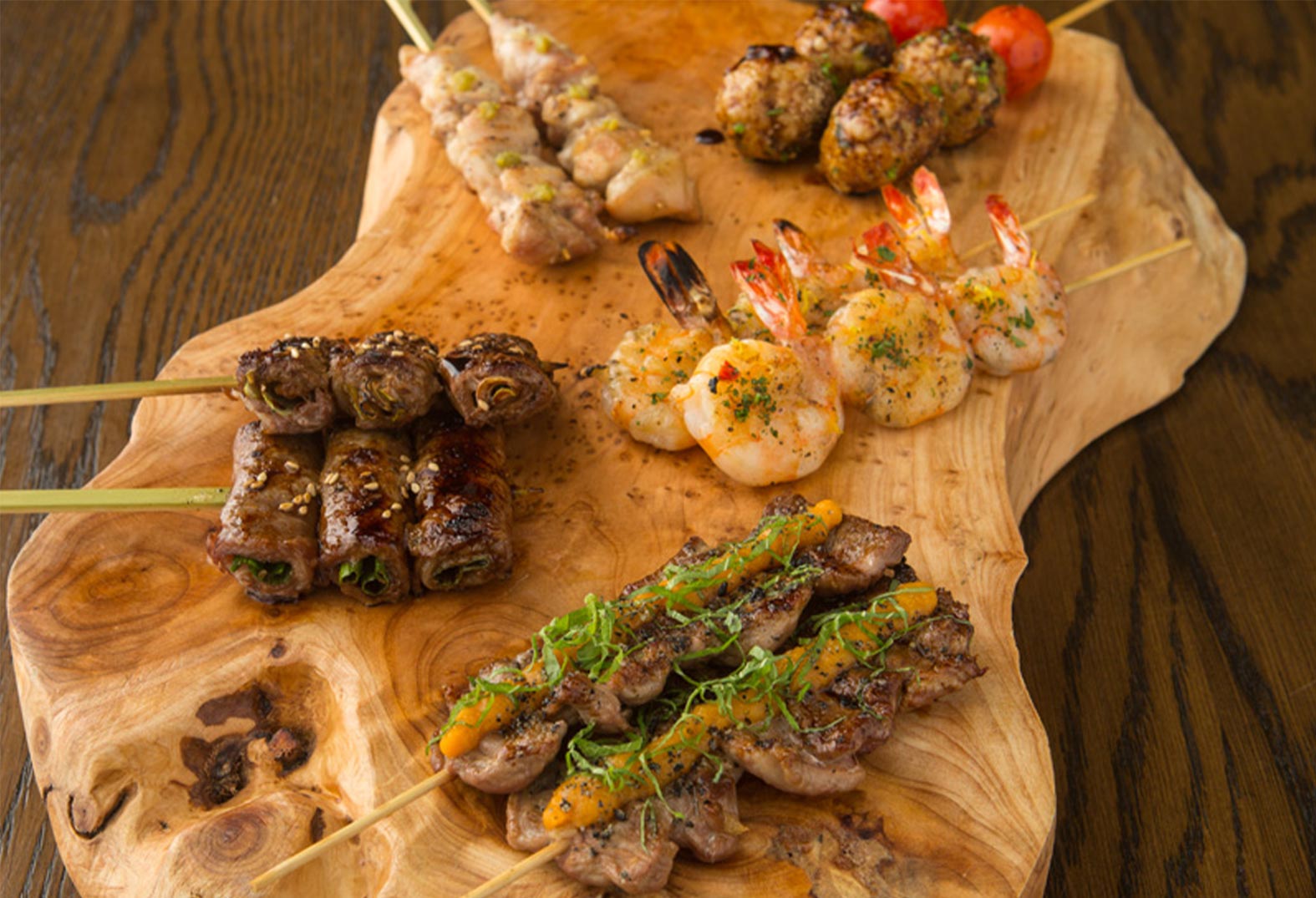 Kuro Assorted Robota